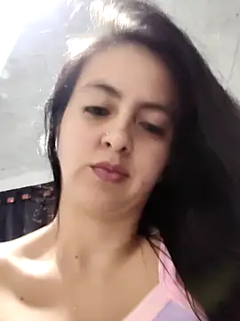 Snapshot of salo-rousee chatting on September 20, 2025, 8:32 pm salo-rousee online show from September 20, 2025, 8:32 pm