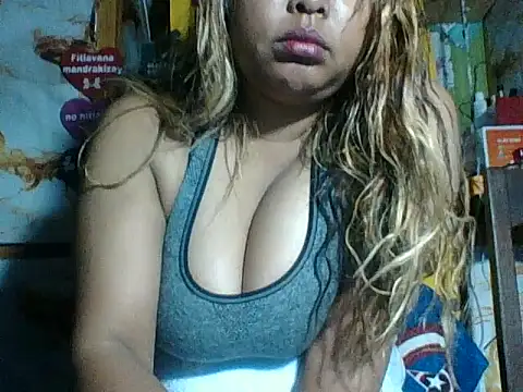 Snapshot of SEXY_METISE chatting on July 20, 2026, 2:48 am SEXY METISE online show from July 20, 2026, 2:48 am