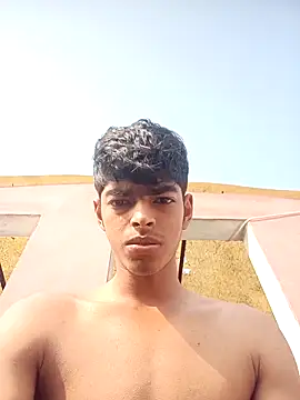 monster 33 online show from October 27, 2025, 4:05 am