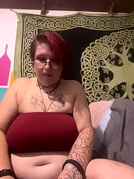 Snapshot of Harleesinn chatting on September 17, 2025, 6:59 am Harleesinn online show from September 17, 2025, 6:59 am