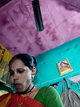 Pooja750 online show from January 13, 2026, 8:41 am