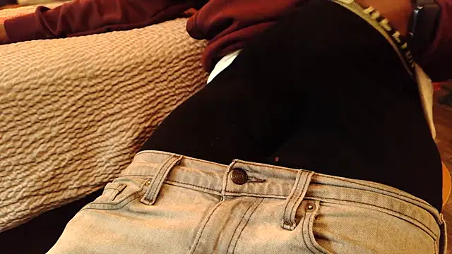 Snapshot of Rudeboy1116 chatting on November 4, 2025, 7:18 am Rudeboy1116 online show from November 4, 2025, 7:18 am