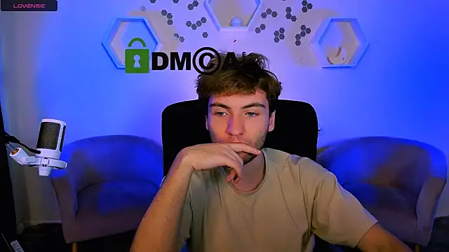 Snapshot of joseph_bear_ chatting on November 23, 2025, 8:52 pm joseph bear online show from November 23, 2025, 8:52 pm