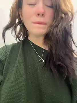 Mimiumuy online show from October 28, 2025, 3:14 pm