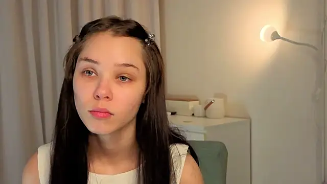 slyshypie online show from November 27, 2025, 1:13 pm