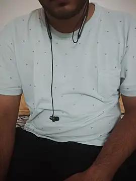 riyamore9623 online show from November 23, 2025, 11:10 am