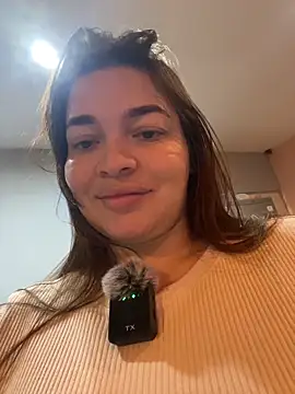 sarahreyess 11 online show from March 4, 2026, 11:16 am