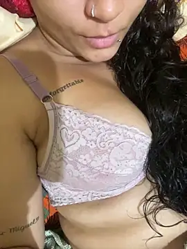 Snapshot of clarinha2 chatting on February 8, 2026, 3:37 pm clarinha2 online show from February 8, 2026, 3:37 pm