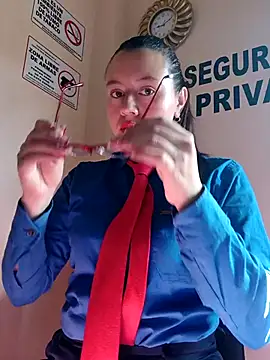 Hannah-colx online show from October 15, 2025, 1:11 pm