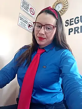 Hannah-colx online show from October 20, 2025, 3:34 pm