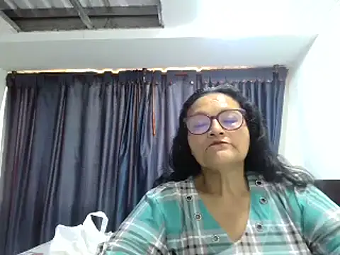  Cristal online show from November 16, 2025, 8:03 pm