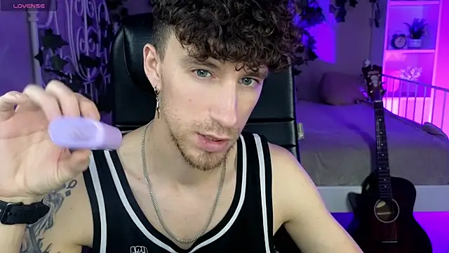 mark caron online show from November 28, 2025, 9:23 am