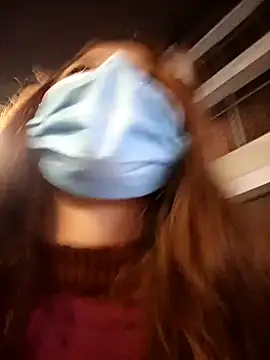 Snapshot of GiselleFever chatting on October 8, 2025, 11:35 pm GiselleFever online show from October 8, 2025, 11:35 pm