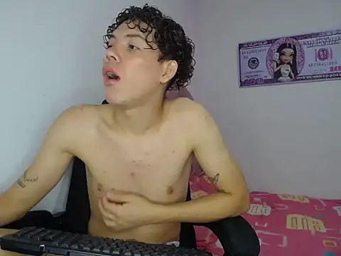 Snapshot of brutal_dirty_sex chatting on November 16, 2025, 5:18 pm brutal dirty sex online show from November 16, 2025, 5:18 pm