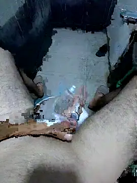 Snapshot of ElBoob2002 chatting on September 10, 2025, 9:15 pm ElBoob2002 online show from September 10, 2025, 9:15 pm