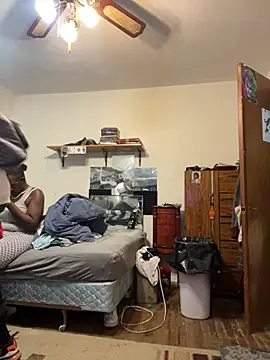 SucculentSexiness0 online show from April 9, 2026, 2:33 am