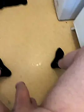 Snapshot of cook907920 chatting on September 20, 2025, 9:32 am cook907920 online show from September 20, 2025, 9:32 am