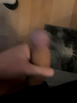 Snapshot of cook907920 chatting on November 1, 2025, 2:52 pm cook907920 online show from November 1, 2025, 2:52 pm