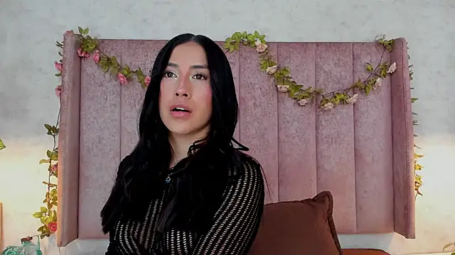 AnyaJay online show from February 19, 2026, 9:44 pm