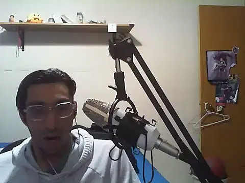 M1GU31923 online show from November 9, 2025, 4:55 am