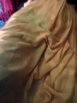 parmila203 online show from April 2, 2026, 5:27 am