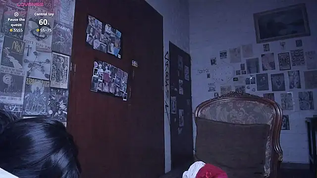 DiosaSexSymbol online show from October 16, 2025, 5:08 am