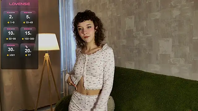 NoraVelin online show from September 12, 2025, 3:39 am