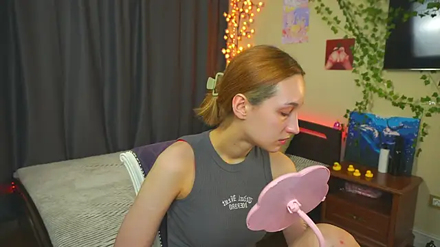 MaryroseRoeder online show from January 15, 2026, 4:28 am