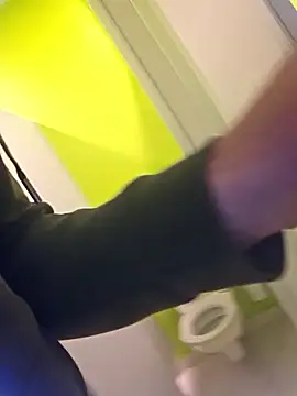 Snapshot of IMGTomi chatting on February 23, 2026, 10:45 am IMGTomi online show from February 23, 2026, 10:45 am