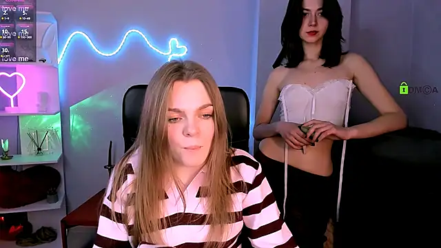 veronica bubble online show from February 1, 2026, 3:49 am