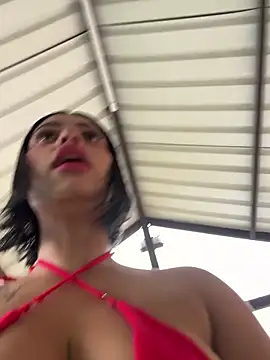 AlannaEvons online show from December 19, 2025, 6:04 pm