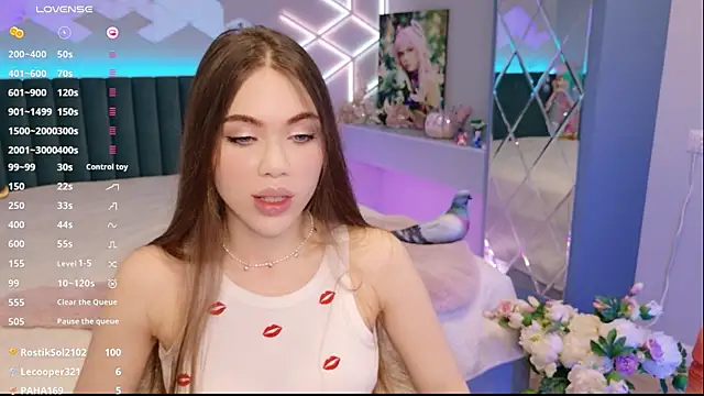 MimiFors online show from July 14, 2026, 7:08 pm