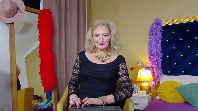 Allura Jenson online show from March 8, 2026, 10:24 pm