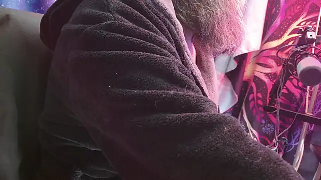 jj7779SC online show from October 10, 2025, 1:32 pm