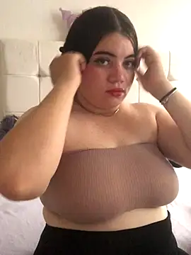 Kuromy x online show from September 24, 2025, 6:55 pm