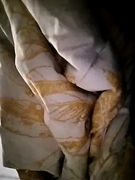 Snapshot of Bennteny67 chatting on October 29, 2025, 6:59 am Bennteny67 online show from October 29, 2025, 6:59 am