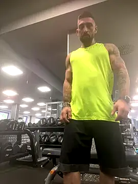 GmGit online show from November 10, 2025, 1:43 pm