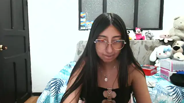 Snapshot of Nanilux chatting on September 23, 2025, 7:50 pm Nanilux online show from September 23, 2025, 7:50 pm