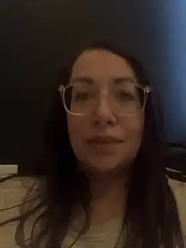 Snapshot of RosaFreya chatting on March 12, 2026, 9:37 am RosaFreya online show from March 12, 2026, 9:37 am