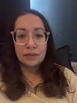 Snapshot of RosaFreya chatting on March 13, 2026, 10:00 am RosaFreya online show from March 13, 2026, 10:00 am