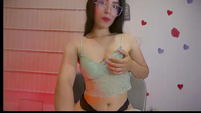 Snapshot of sasha_jonne chatting on February 27, 2026, 1:05 am sasha jonne online show from February 27, 2026, 1:05 am