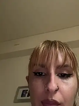 Snapshot of Sexy_Bulgarian_woman chatting on November 1, 2025, 9:22 am Sexy Bulgarian woman online show from November 1, 2025, 9:22 am