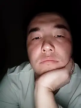 nnnnnan9527 online show from December 5, 2025, 4:25 pm