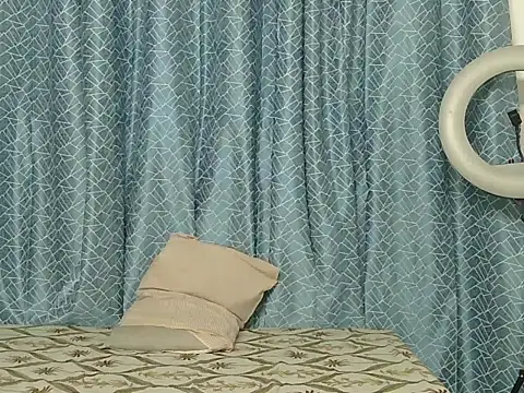 Its-ishikaa online show from September 29, 2025, 3:44 am