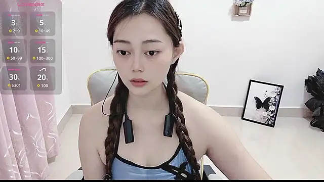 Abb-qiaoyi online show from September 22, 2025, 9:17 pm
