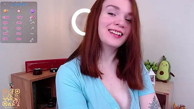 EvaJackson111 online show from December 18, 2025, 3:18 pm