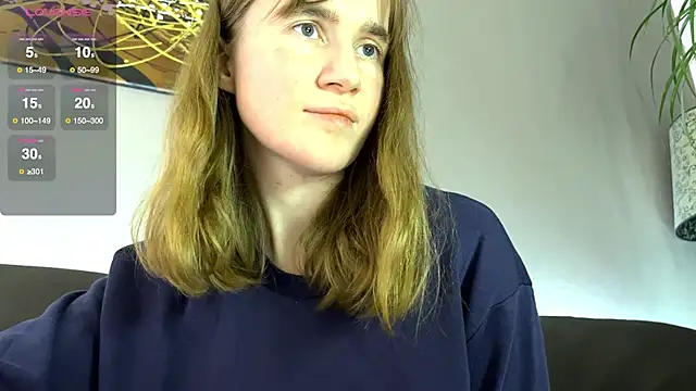 Snapshot of velina__ chatting on October 16, 2025, 8:54 pm velina   online show from October 16, 2025, 8:54 pm