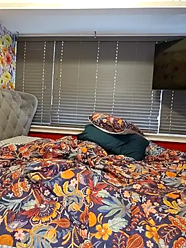 Snapshot of Filthymaddymilfy25 chatting on February 25, 2026, 9:19 am Filthymaddymilfy25 online show from February 25, 2026, 9:19 am