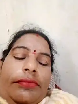 Suhani hot12 online show from November 19, 2025, 12:21 am