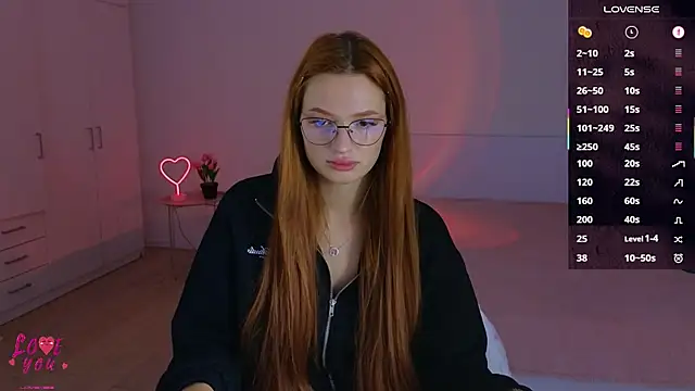 Snapshot of CuteAriel7 chatting on October 21, 2025, 4:19 pm CuteAriel7 online show from October 21, 2025, 4:19 pm